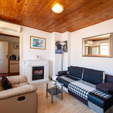 Timeless Antique Old Town With Terrace Apartamento Zadar Exterior foto