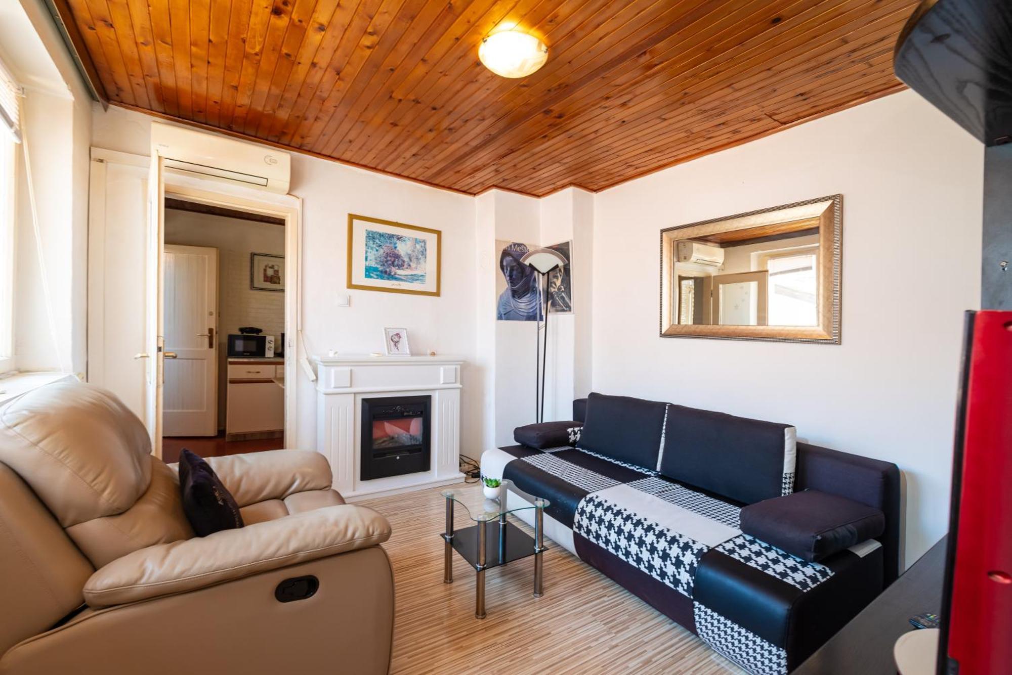 Timeless Antique Old Town With Terrace Apartamento Zadar Exterior foto