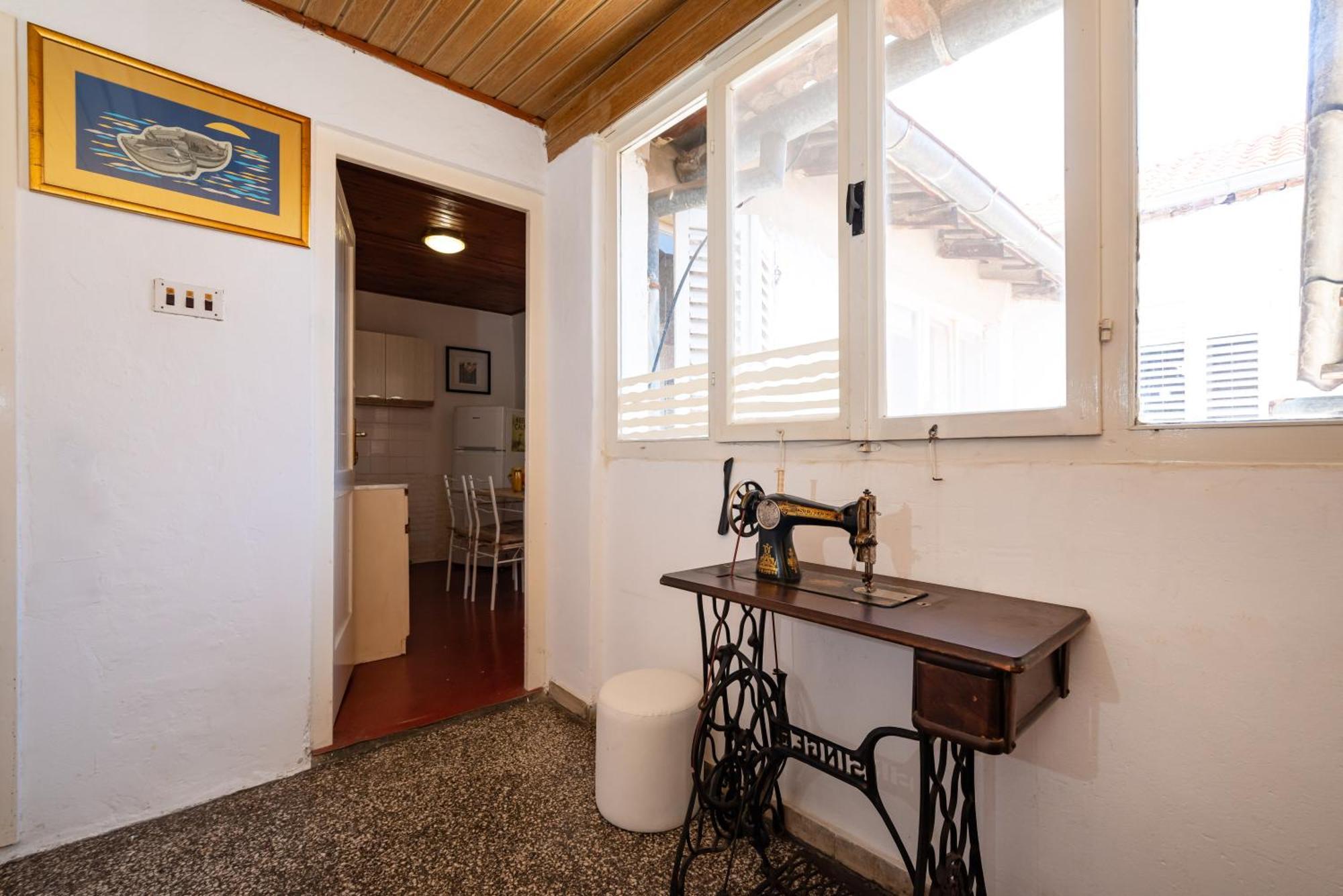 Timeless Antique Old Town With Terrace Apartamento Zadar Exterior foto