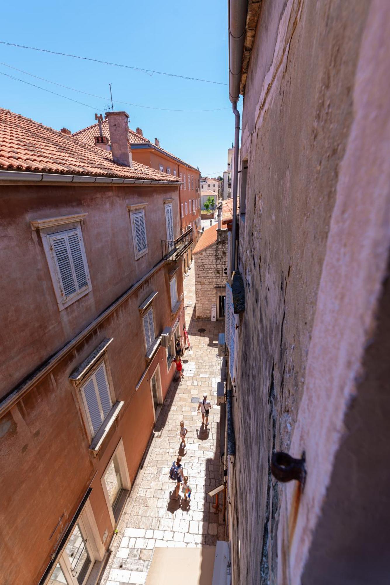 Timeless Antique Old Town With Terrace Apartamento Zadar Exterior foto
